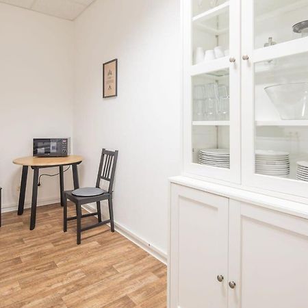 Spacious 2 Bedroom Apartment Hamburg Exterior photo